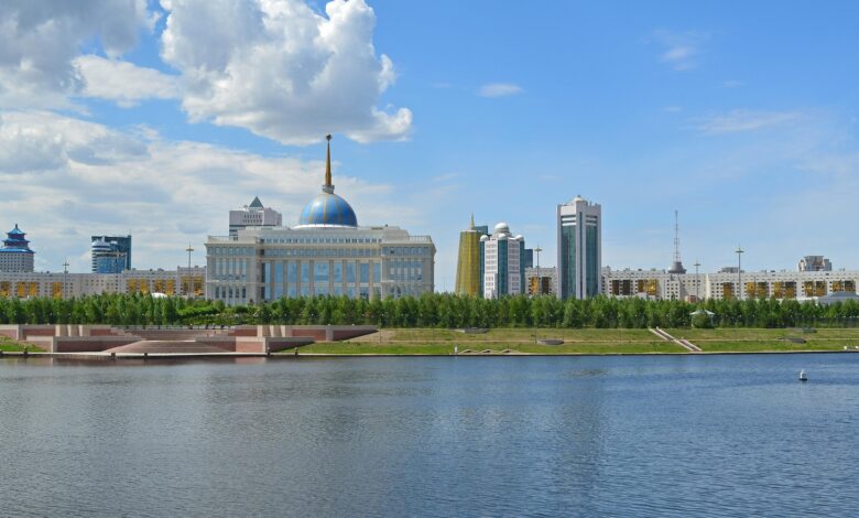 Қазақстан Халық Кеңесі деген не және немен айналысады?
