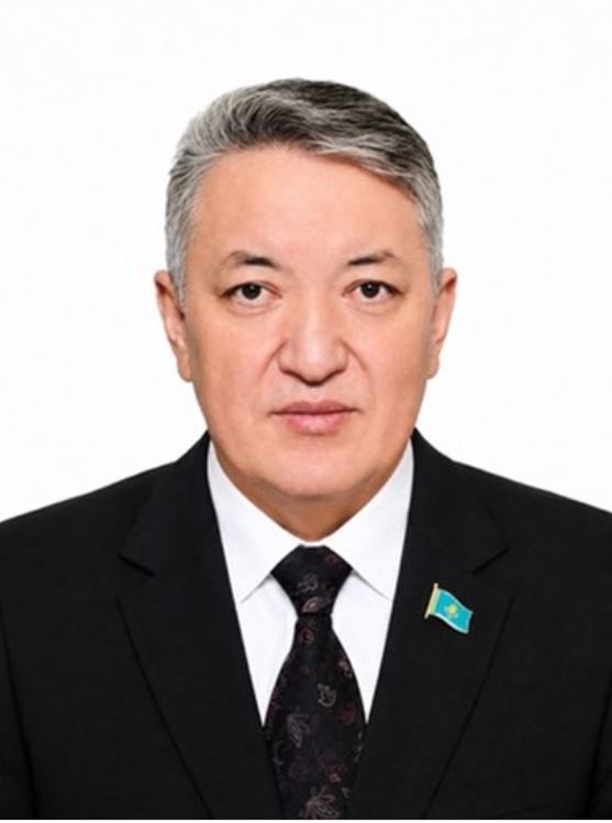 Алтынбеков Бекзат Комарович