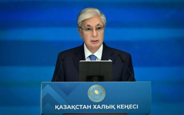 Халық Кеңесі конституциялық мәртебесі бар бірегей институт болатынына күмәнім жоқ — Президент