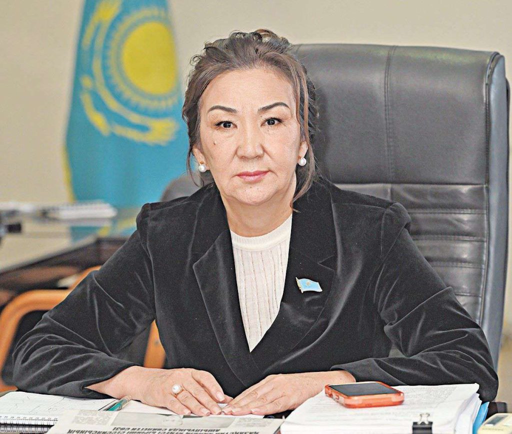 Бағдарлама бар, мәселе шешілмейді: Сүйентаева өңірлердегі түйінді Халық Кеңесіне шығармақ