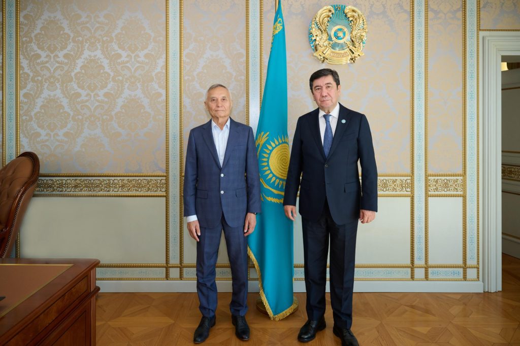 2,5 миллион ардагердің әлеуеті қайда жұмсалады? Қошанов пен Құсайынов кездесті